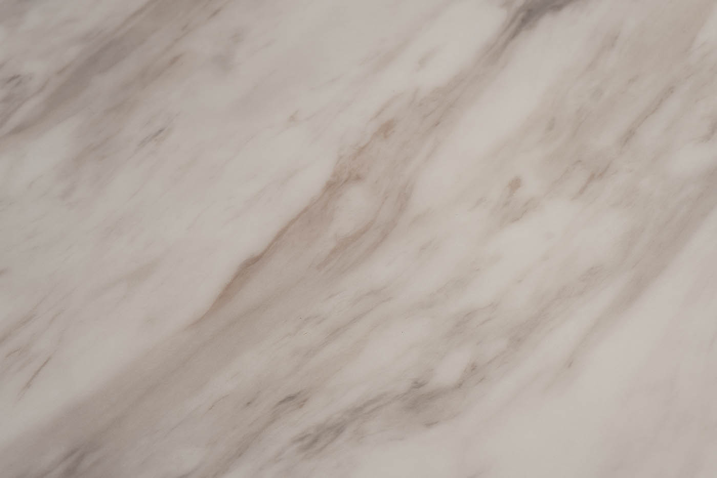 Стол журнальный белый 4