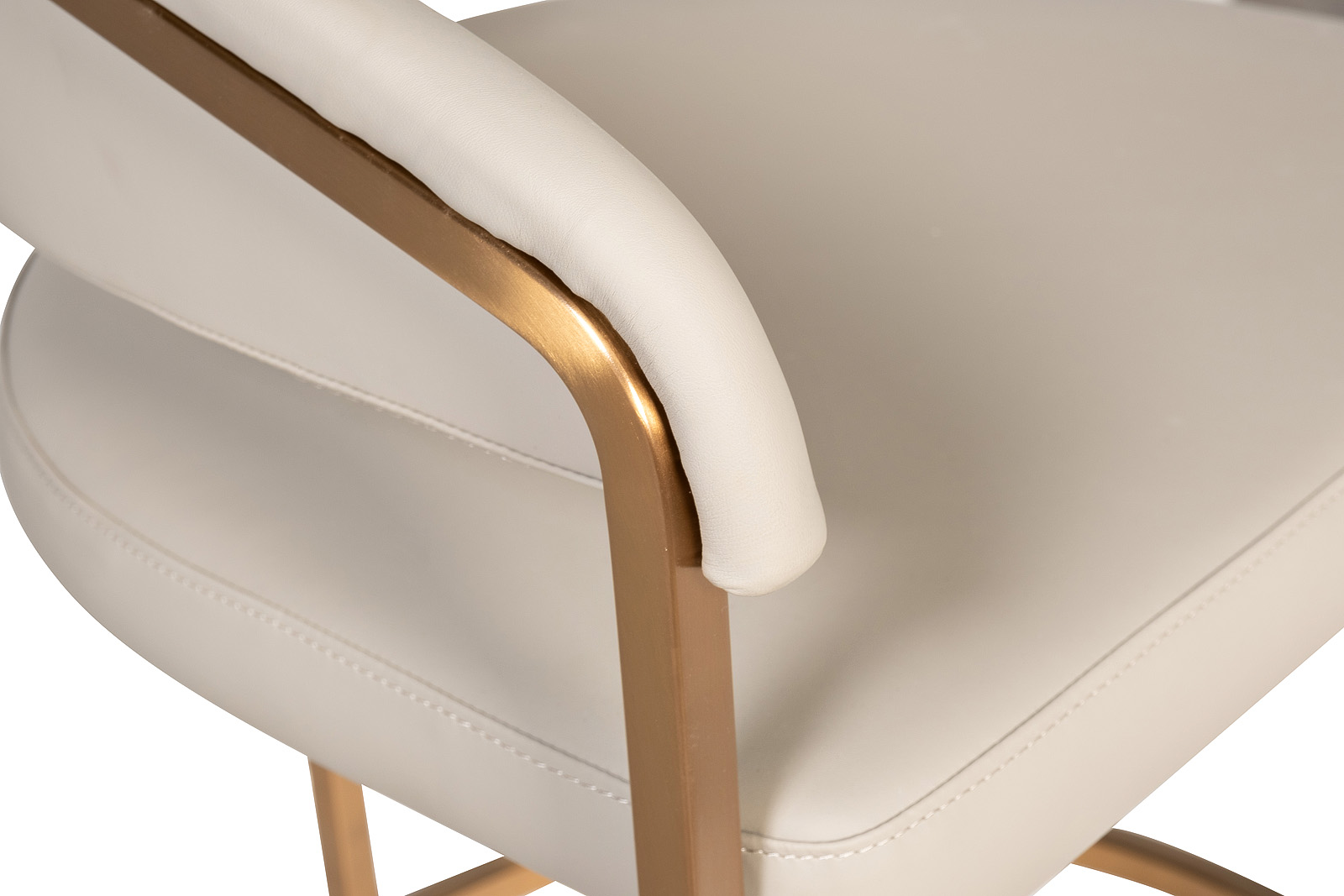 Стул Сёрдж (Surge) из искусственной кожи 3