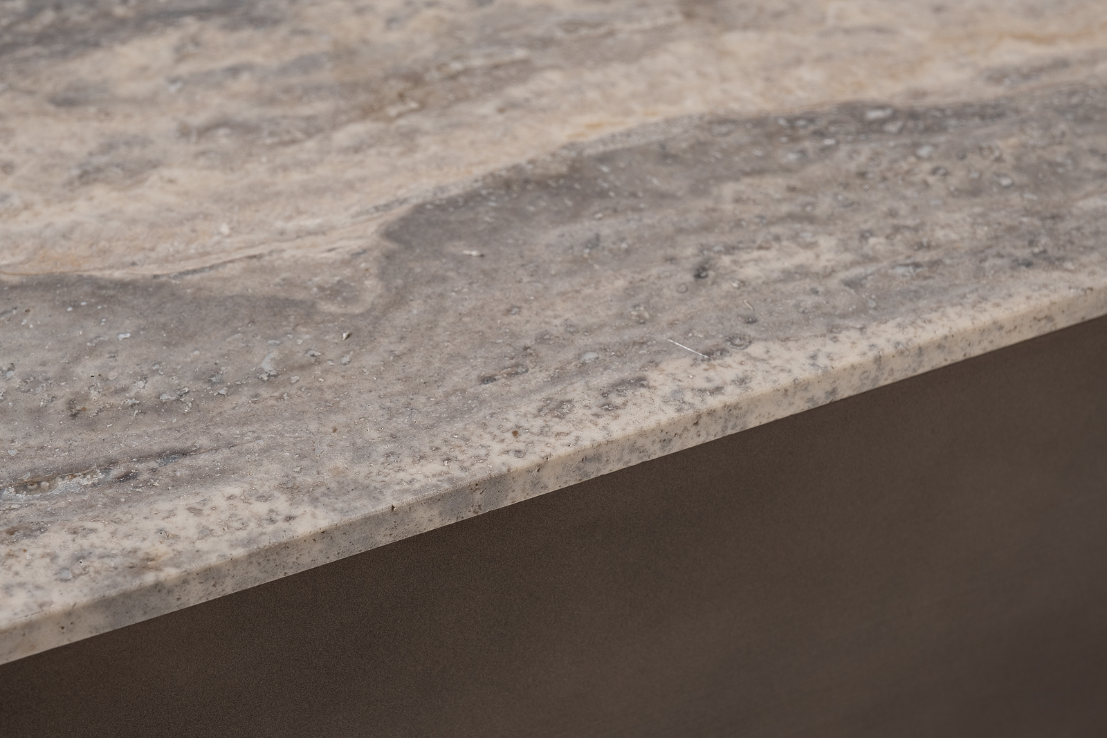 Стол журнальный квадратный мраморный с полкой 4