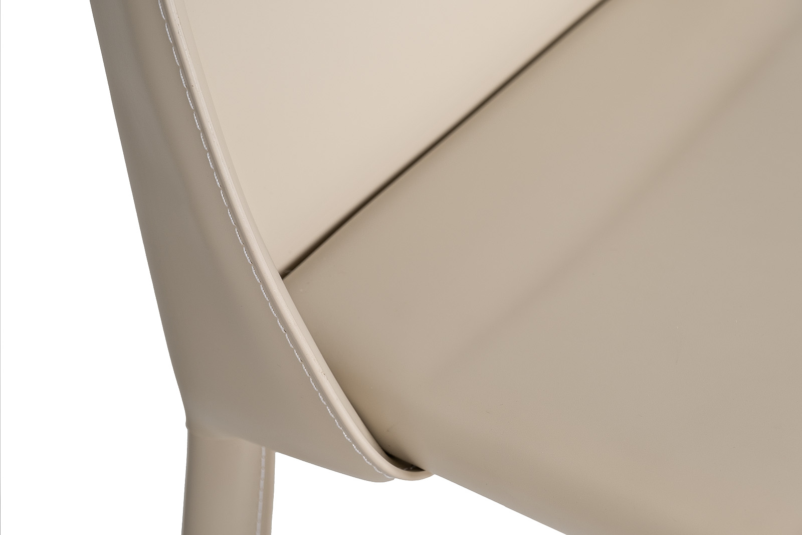 Стул из искусственной кожи 4