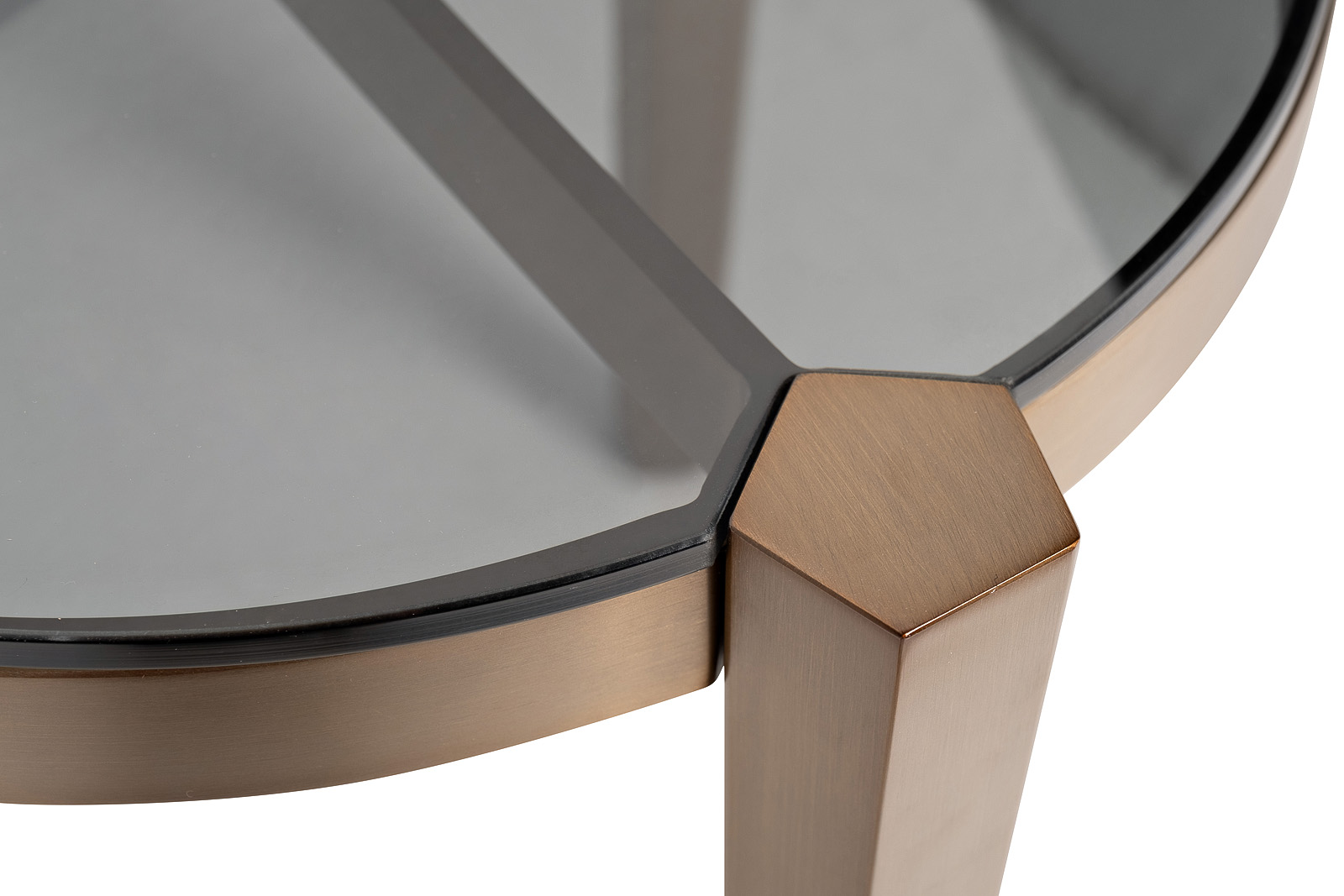 Столик журнальный круглый со стеклом 3