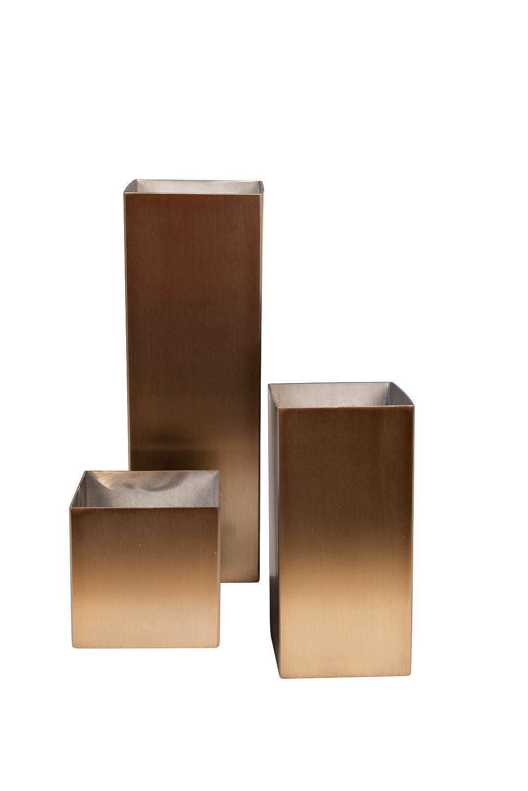 Ваза металлическая матовая бронза 2