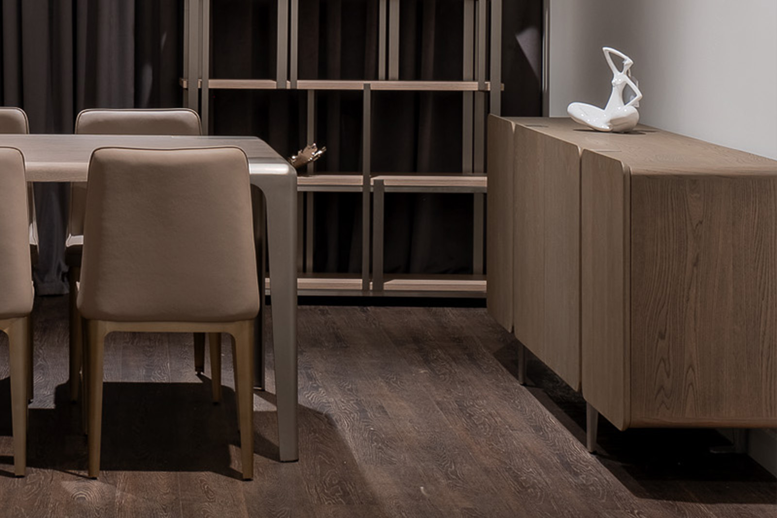 Комод «Закруглённый» (Smooth) шпон ясеня 8