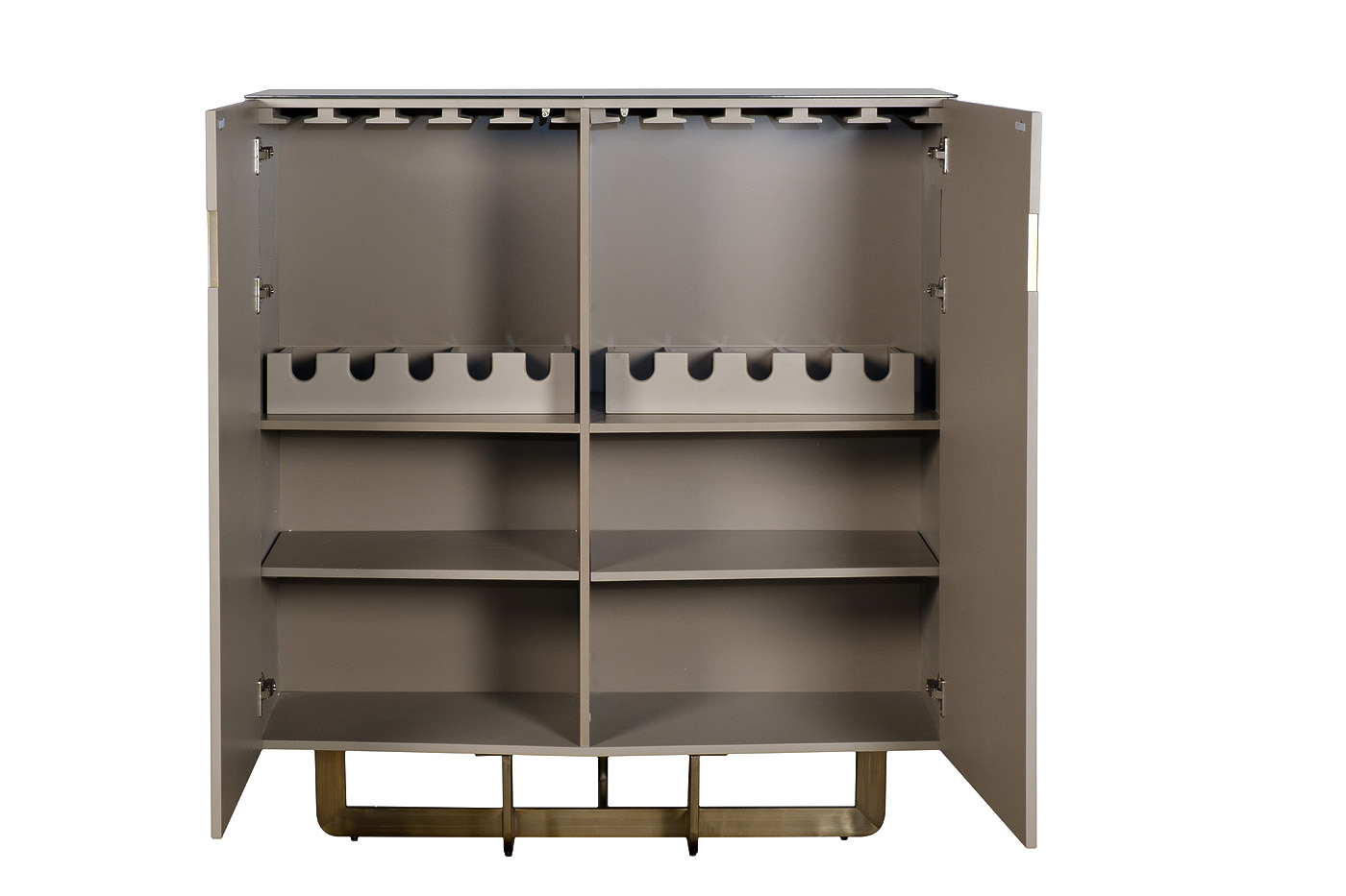 Комод высокий Space с дверцами 3